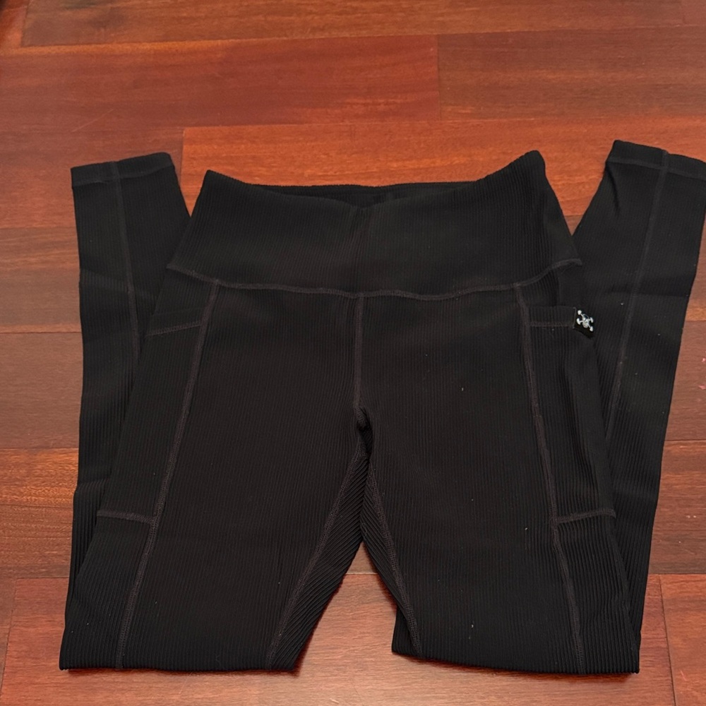 Constantly Varied Gear Ribbed Black Leggings